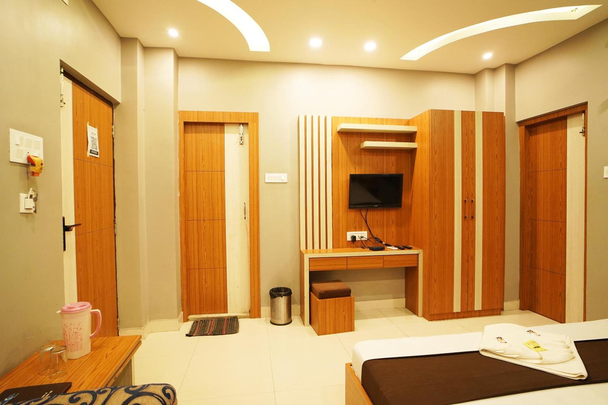 Hotel Marine Blue !! Beach Distance 50 Mts !! Digha  Exterior foto